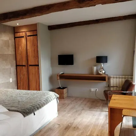 Clos Masure De Campagne Hotel